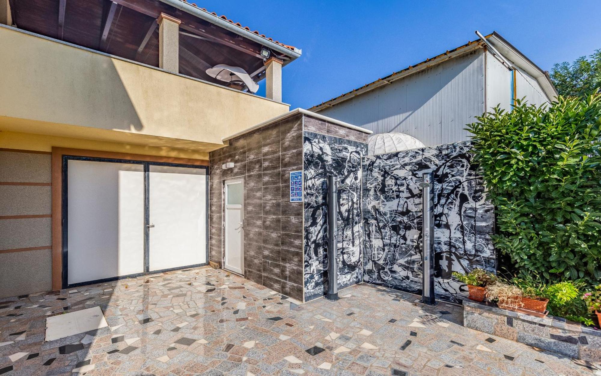 All Seasons Apartment Pula Exterior photo